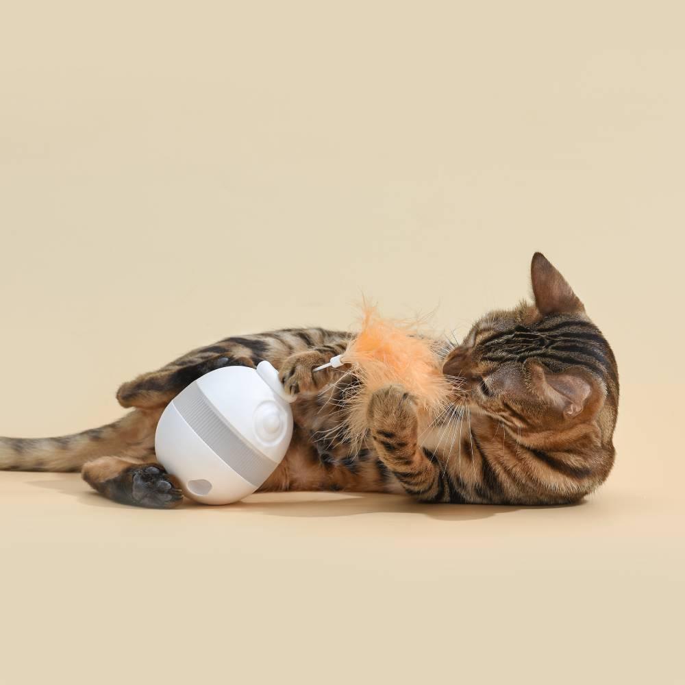 Michu Interactive Cat Treat Dispenser Tumbler Toy - Fun and Rewarding Playtime for Your Feline Friend - MichuPet